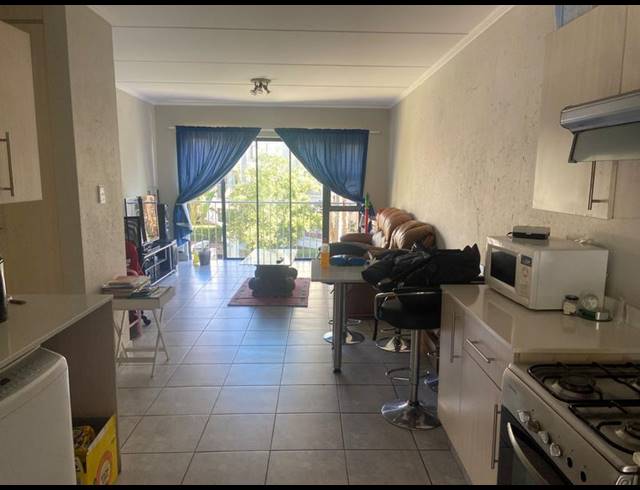 2 BEDROOM PROPERTY TO RENT IN FOURWAYS